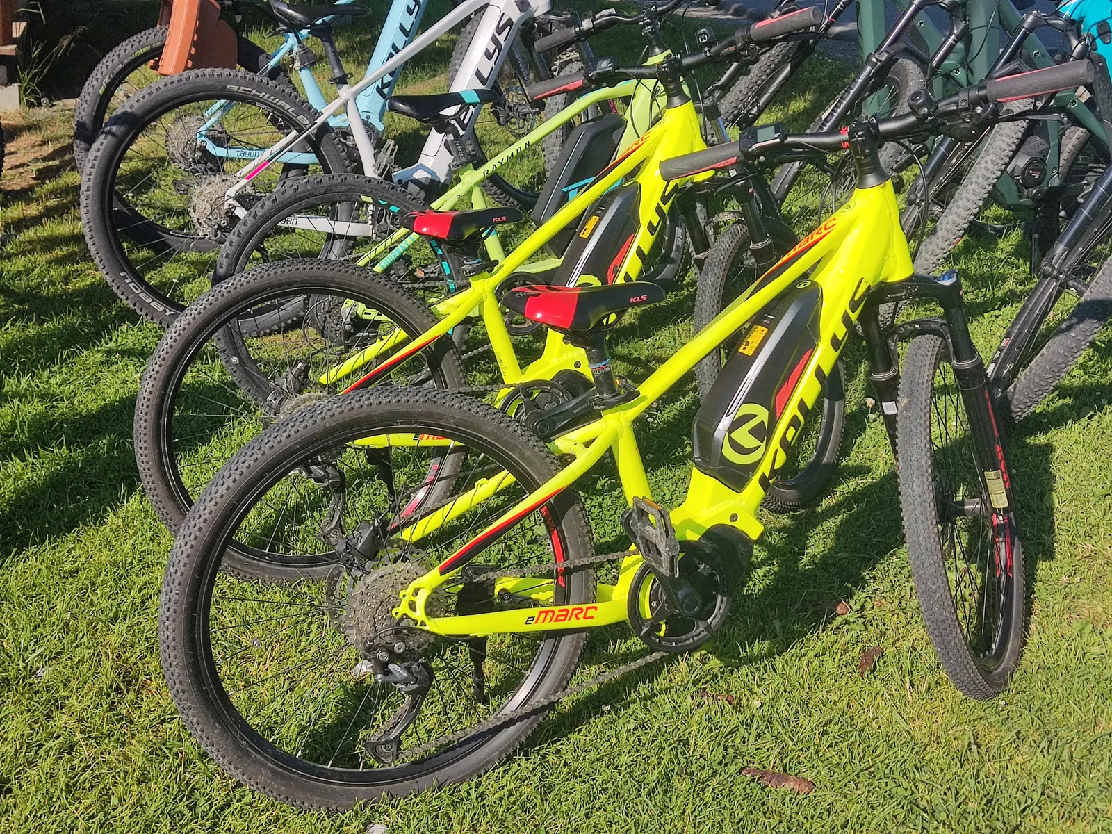 Detské elektrické bicykle Kellys v požičovni u Magdy